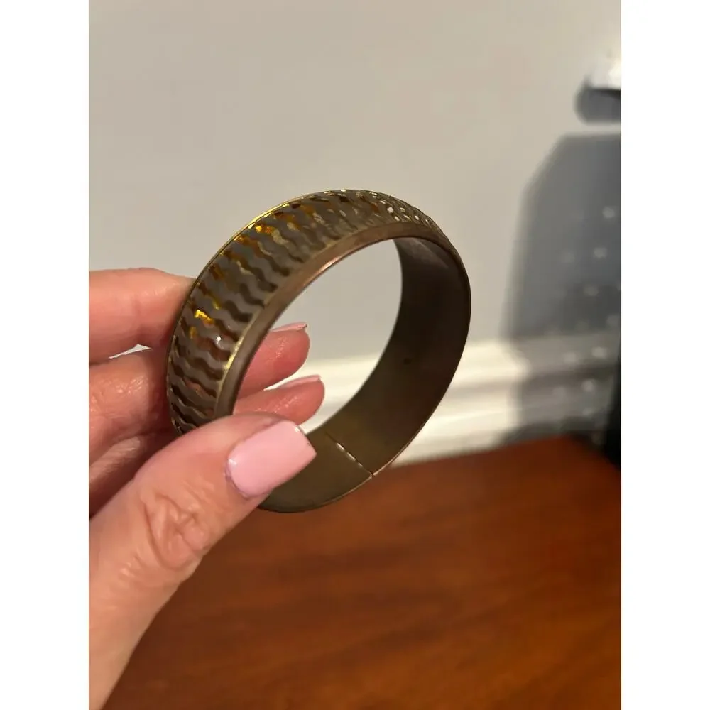 Vintage Gold Tone Brass Bangle Bracelet Wide 3 Inch Cut Out Zig Zag Stacking